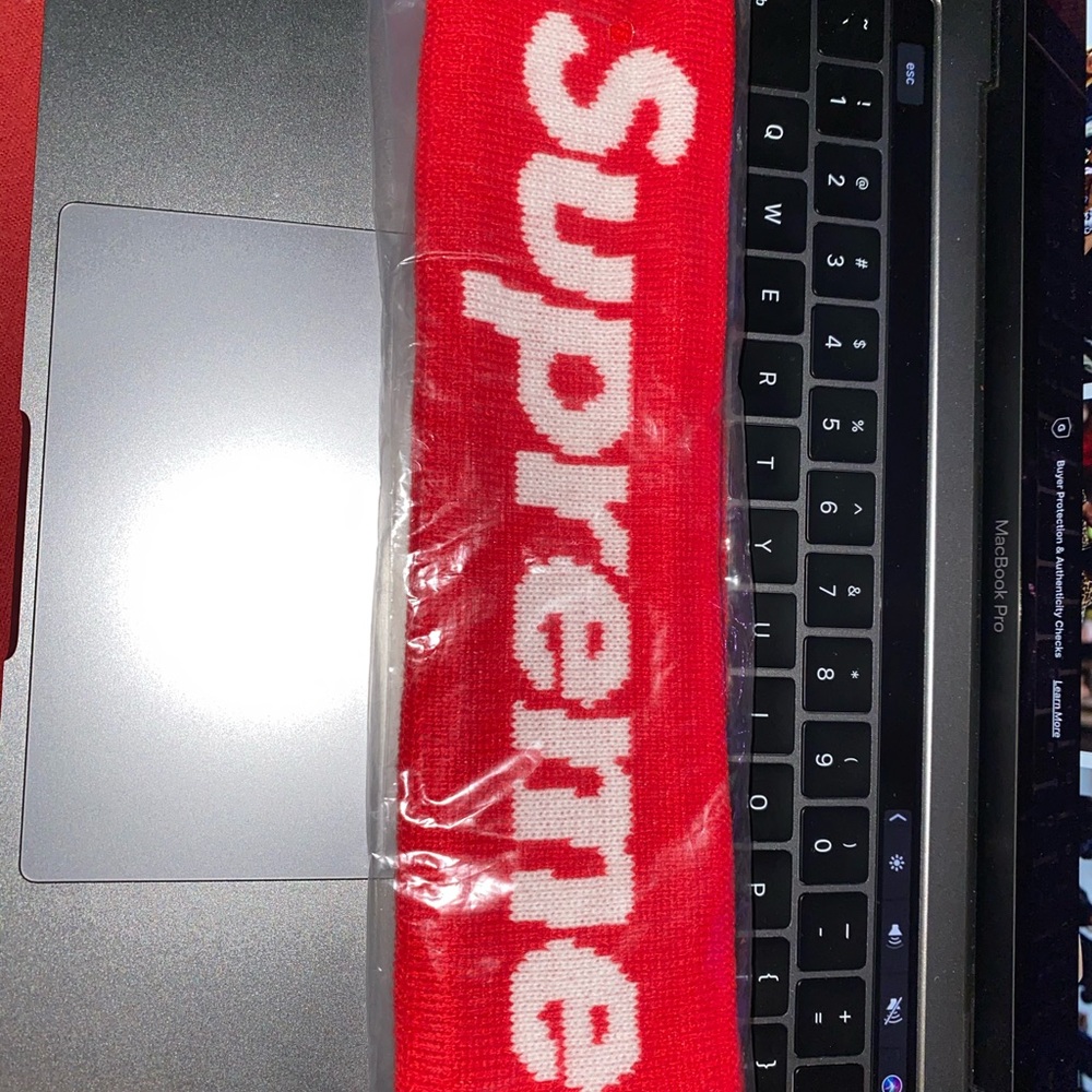 Supreme Headband